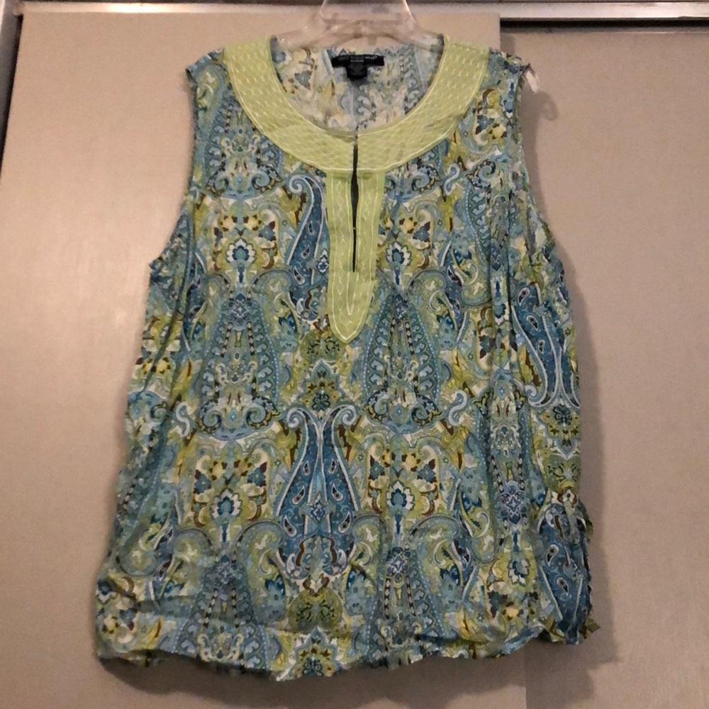 Sleeveless top